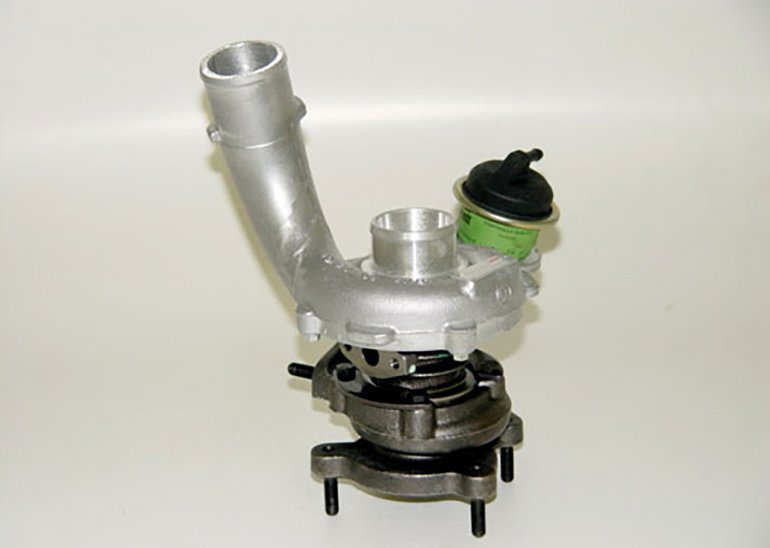 Volvo V40 Turbo 1.9 D (98 Hp), 738123-5004S, 738123-5003S, 738123-0001, 717348-0002, 7511134774, 8200046681B